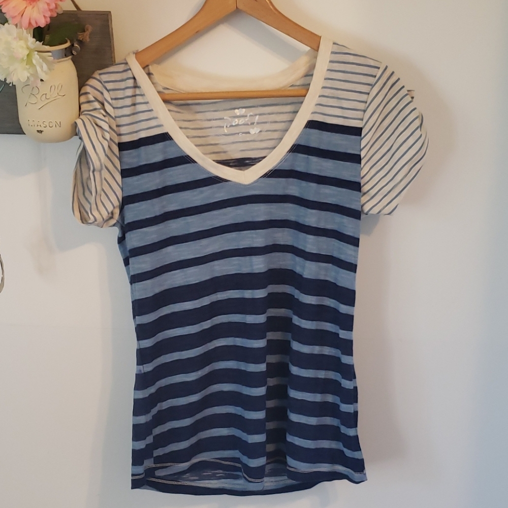 3/$15 Blue stripe V neck with button sleeves - Picture 1 of 5